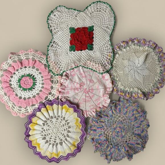 Lot of 17 Vtg Crochet Doilies Mixed Styles Sizes Shabby Cottagecore Floral Color - Picture 1 of 4